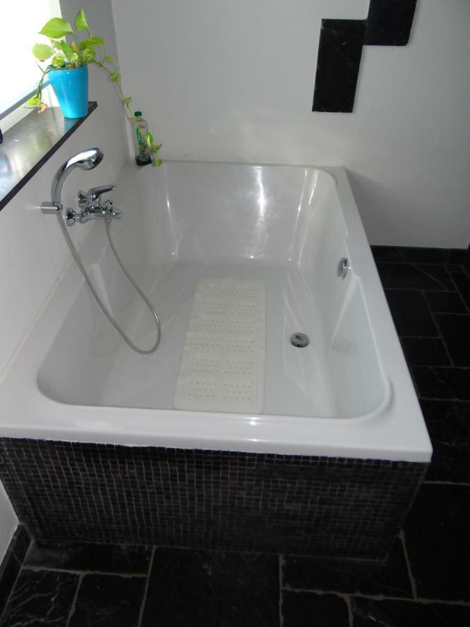 Guesthouse Rijsbergen_Zundert Esterno foto